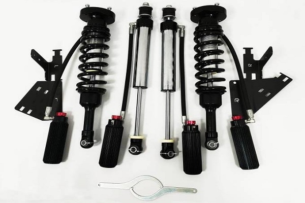 2.5/3.0 SHOX factory high performance 4×4 racing shocks 2.5 inches lift for TOYOTA LANDCRUISER 200,  with remote reservoir