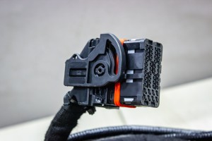 Toyota Land Cruiser 300 series J300 LC300 2022+ CDC Nitrogen shocks Electronic control 2.5 SHOX factory high performance offroad/4×4/racing shocks 2 inches lift, hard and soft adjustable, with remote reservoir/subtank