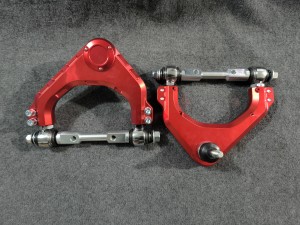 MITSUBISHI PAJERO V31 V33 V43 Offroad 4×4/overland Suspension forged aluminum alloy heavy duty adjustable front upper control arm Lift Kit