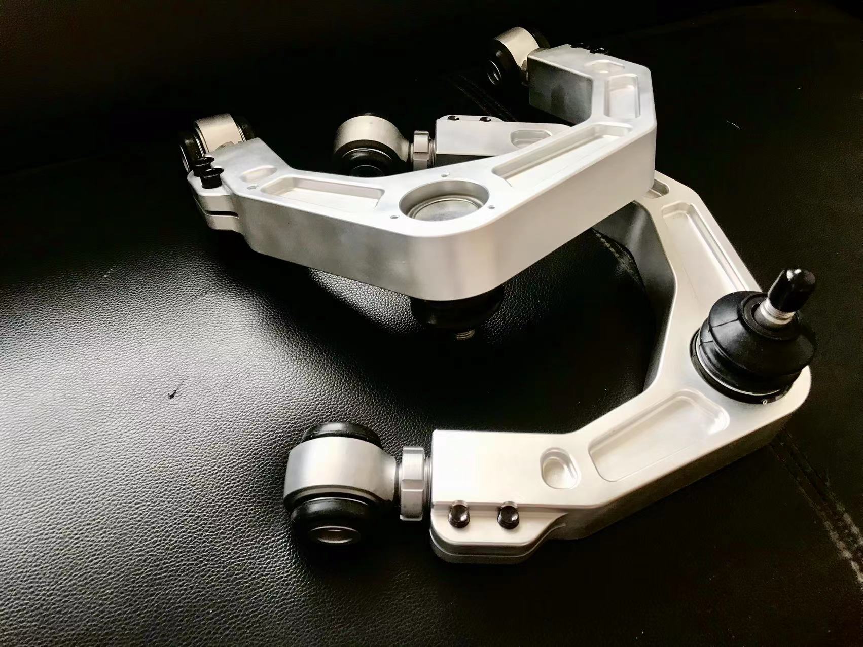 Lifting your 2007-2020 Toyota FJ Cruiser by 1.5 inches (40mm) or more causes a critical suspension problem