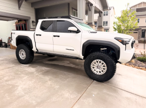 Toyota Hilux Vigo Revo Portal Axle Portal Gear Lifts Portal Hubs Drop Axle Gear Reduction Hubs 4.5 inch lift high performance offroad/4×4/overland/racing suspension