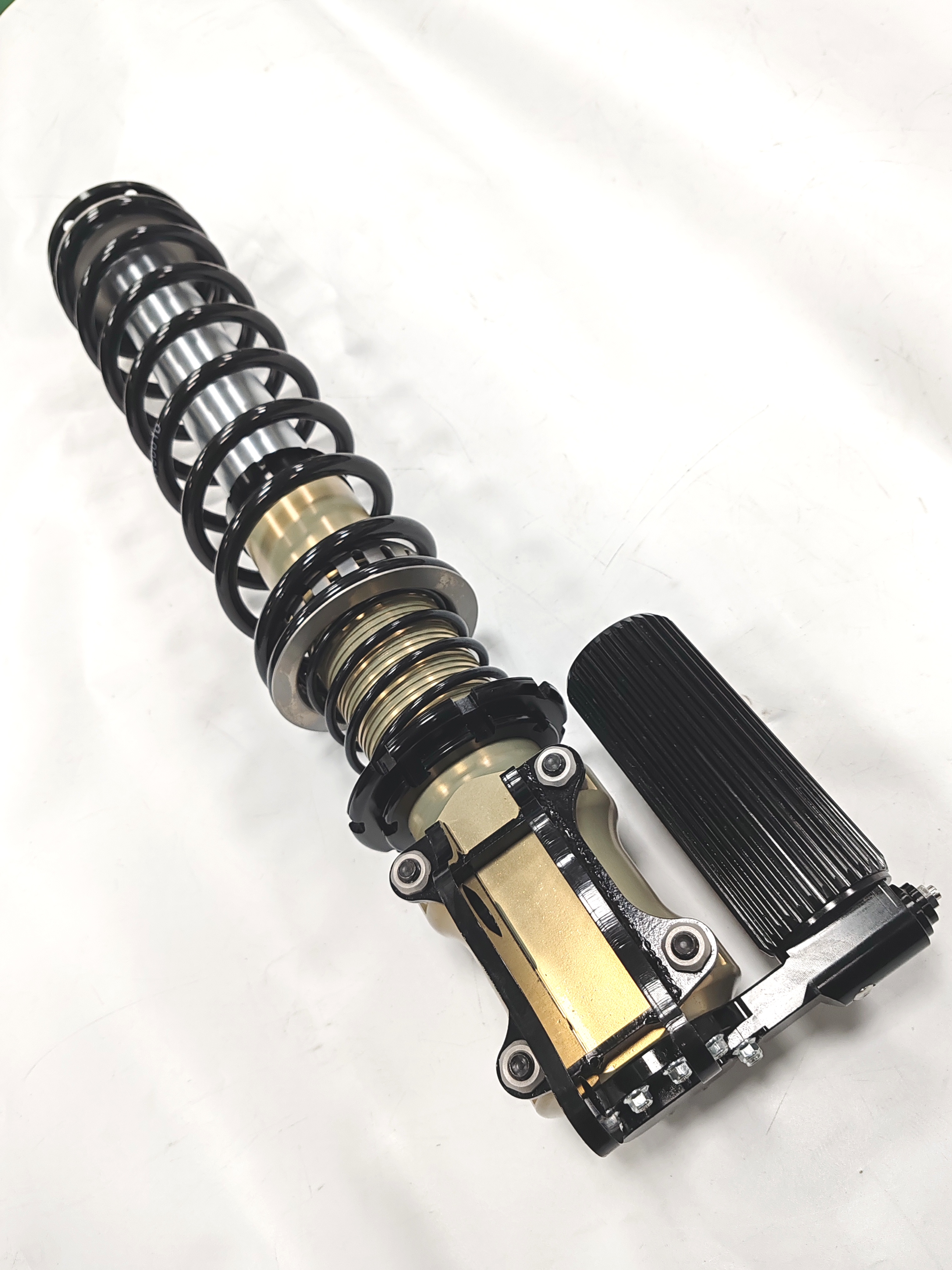 From Track to Offroad: How HPR Dampers Win in WRC, RallyCross, GT & Touring Cars